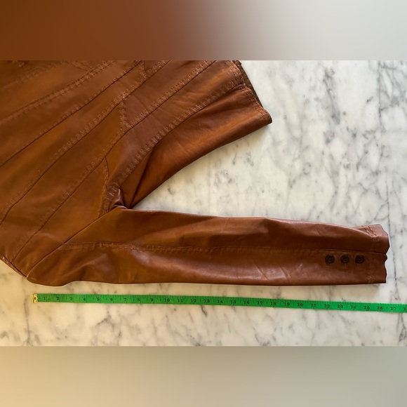 Gorgeous Elie Tahari Brown Leather blazer / Jacket - Women’s Size Small - Picture 15 of 16